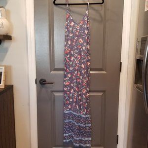 Old Navy Maxi Dress - Size M